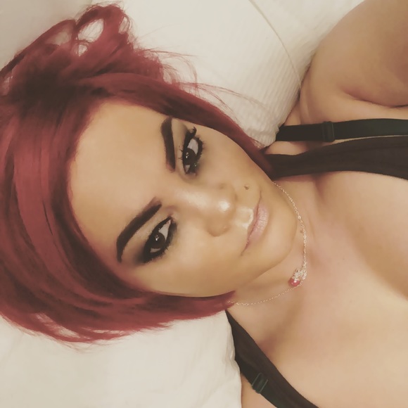 Meet your Posher, Rachel - Picture 3 of 8